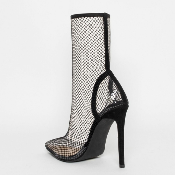 shoes - Picture 3 of 3